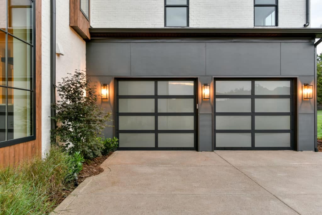 Garage Door Repairs Boucherville