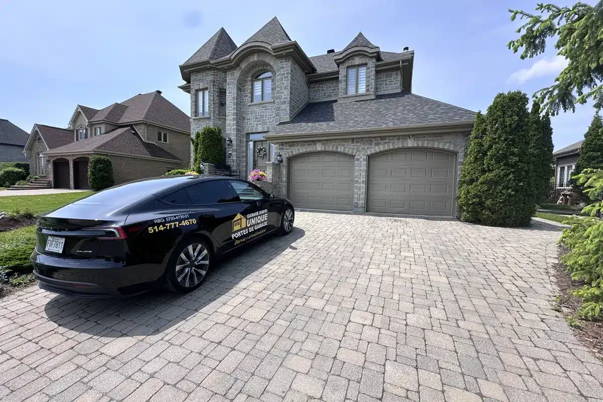 A car from Unique Garage Doors offering Garage Door Repair and Installation Services in Montreal