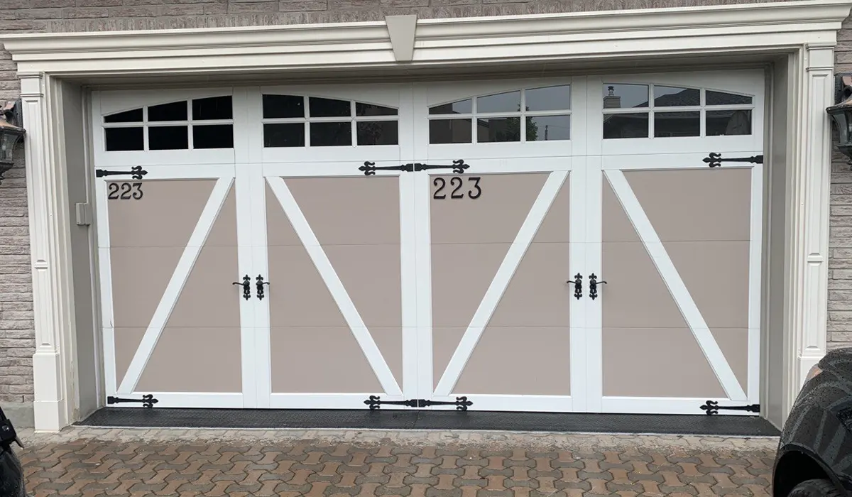 A new garage door in Candiac residence installed by professional in Unique Garage Door