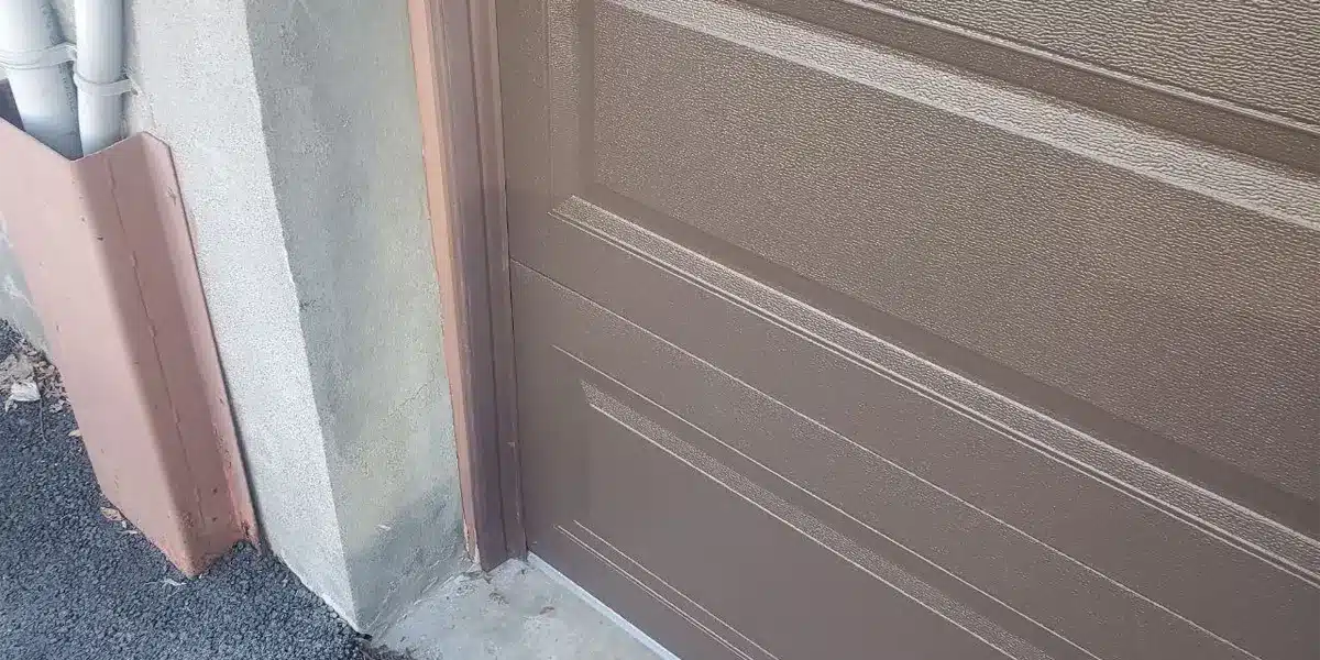 A properly installed weather stripping helps keep the garage well-insulated by sealing gaps and preventing drafts, dust, and moisture from entering.